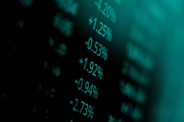 Биржевой торговый анализ Инвестиционный финансовый на дисплее кризиса обвал фондового рынка и рост прибыли и финансовых последствий или форекс график Фондовый рынок цифровой график бизнес-индикатор