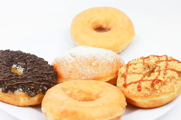 Beyaz üzerine çeşitli çörek