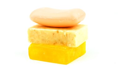 Beyaz arka plan üzerinde izole sabunlar