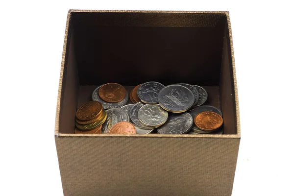 Monedas en caja —  Fotos de Stock