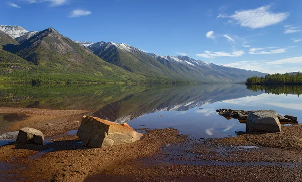 El lago Leprindo —  Fotos de Stock