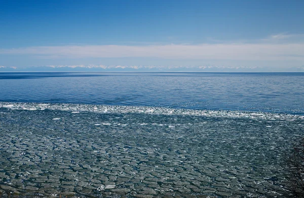 Jaro na jezeře Bajkal — Stock fotografie