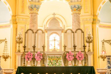 Bir katedralin içi. 