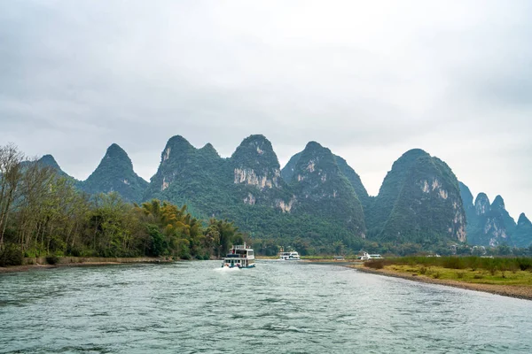 Hory Voda Řece Číně — Stock fotografie