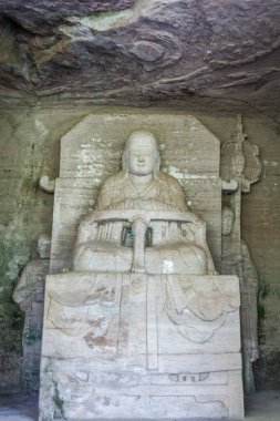 Meditasyondaki taş keşiş 