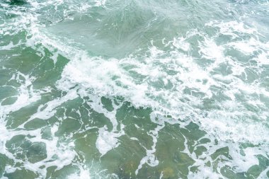 Beihai, Guangxi, Çin 'deki Weizhou Adası plajı.