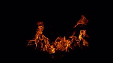 Ateş Alevlerinin Süper Yavaş Çekimi Kara Arkaplan 'da izole edildi. Yüksek Hız Sinema Kamerası, 4K.