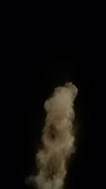 Süper Yavaş Çekim Patlayan Toz Çemberi Kara Toprakta 300 fite kadar izole edildi. Yüksek Hız Sinema Kamerası, 4k.