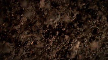 Patlayan Substratın Süper Yavaş Çekimi. Kameraya doğru 1000fps. Yüksek Hız Sinema Kamerası, 4k.