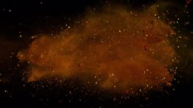 Kurutulmuş Baharat Karışımı Süper Yavaş Çekimde Çarpışıyor, 1000fps. Yüksek Hız Sinema Kamerası, 4K.