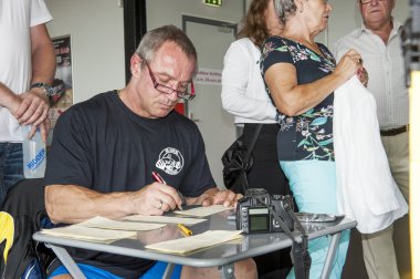 Hakem administrational onun işi