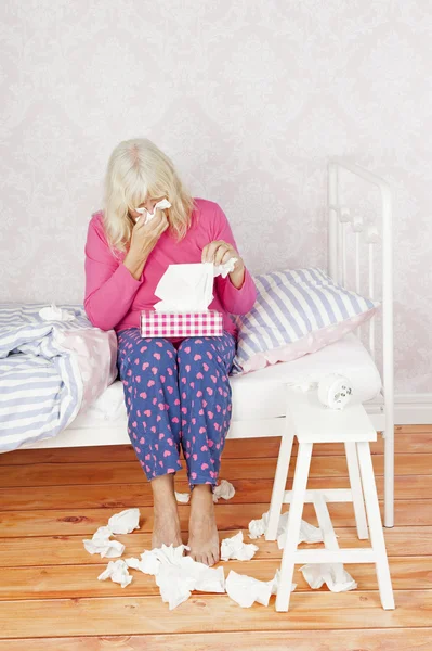 Depressed woman sitting bed — Stock Photo, Image