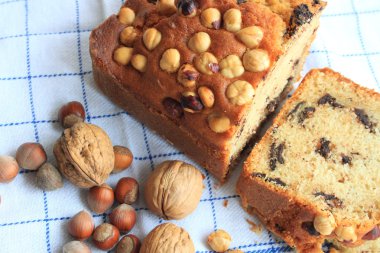 Kahvaltı için çikolatalı kek