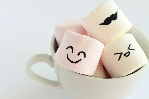 Felice Marshmallows isolato — Foto Stock