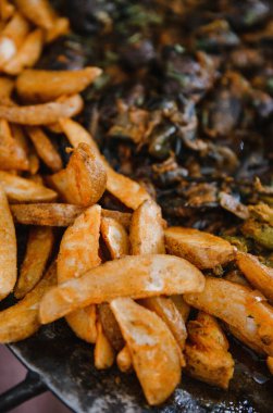 Düğün ve Hint mutfağındaki misafirler için doğuya özgü sıra dışı yemekler