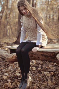 güzel kızı güzel bir yer