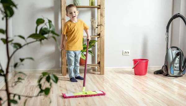 Little Boy Cleaning Floor Room Using Mop Concept Independence Help — Stock Photo, Image