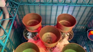 S IC, Amerikan Satürn V roketinin ilk aşaması, Apollo Saturn V Center.