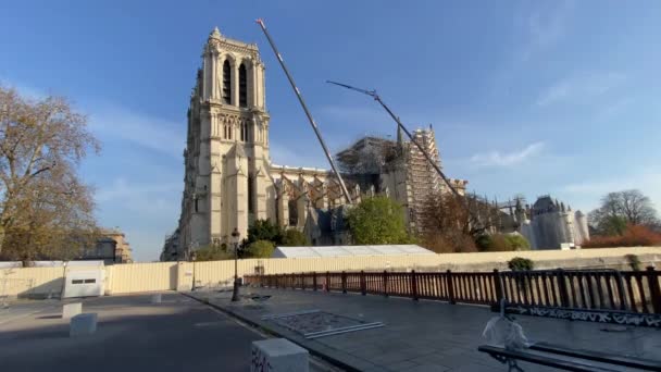 Notre-Dame de Paris, återuppbyggnad av södra fasaden — Stockvideo