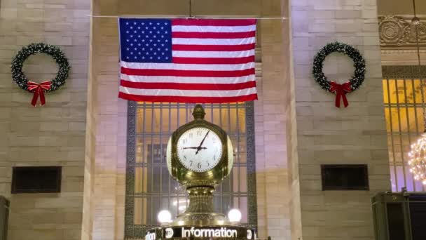 Grand Central Terminal, Stora salen, Juldekoration — Stockvideo