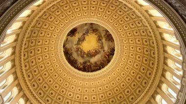 - Washington. 29 Aralık 2019. Birleşik Devletler Kongre Binası 'nın kubbesinde Washington Freski' nin Apotheosis 'i.