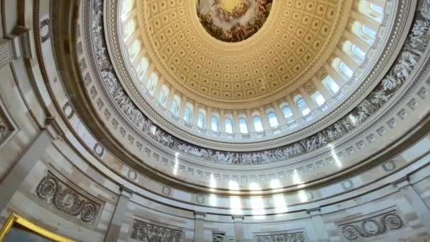 Em Washington. 29 dezembro 2019. O interior da cúpula do Capitólio dos Estados Unidos — Vídeo de Stock