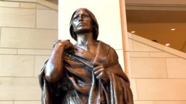 - Washington. 29 Aralık 2019. Sakakawea heykeli, Birleşik Devletler Kongre Binası, Washington DC, ABD