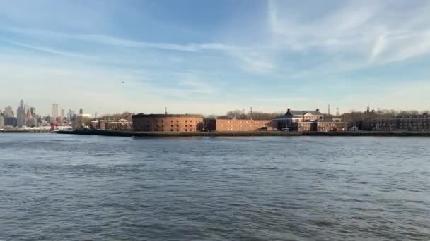 Governors Island, the Upper New York Bay — Stock Video