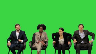 Konferansa katılanlar Yeşil Ekran, Chroma Key 'de hoparlörü alkışlıyorlar..