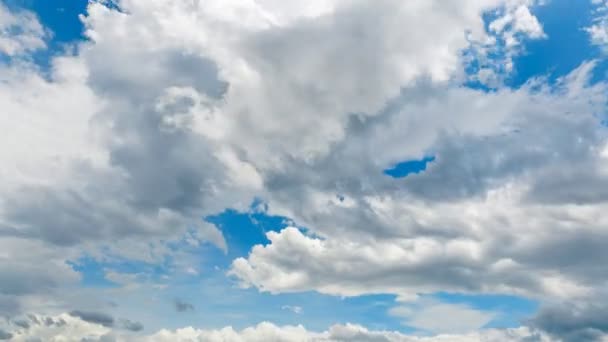 Timelapse del cielo despejado — Vídeo de stock