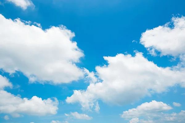 O céu claro — Fotografia de Stock