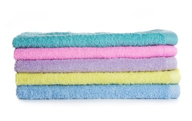 Çok renkli havlu yığını