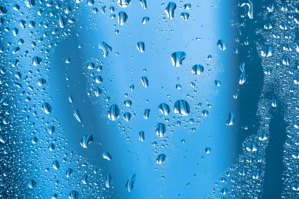 Regendruppels Het Glas Bij Regenachtig Weer Het Glanzende Glanzende Oppervlak — Stockfoto