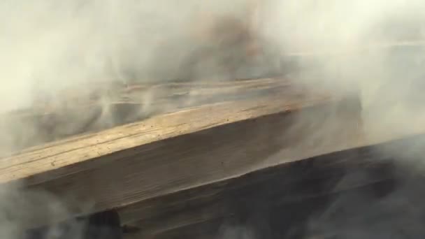 Thick Smoke Fire Ignited Burning Fireplace Barbecue Fire Made Wood — Stock Video