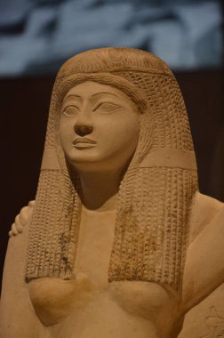 Mısır Torino Müzesi 'nde mumyalar, eserler ve Mısır bulguları sergileniyor.