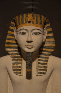 Mısır Torino Müzesi 'nde mumyalar, eserler ve Mısır bulguları sergileniyor.