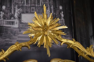  Palazzo Mona, Piazza Castello, Torin 'in içi.)