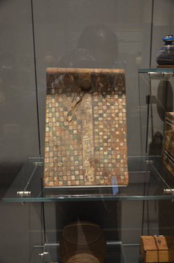 Mısır Torino Müzesi 'nde mumyalar, eserler ve Mısır bulguları sergileniyor.