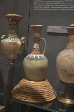 Mısır Torino Müzesi 'nde mumyalar, eserler ve Mısır bulguları sergileniyor.