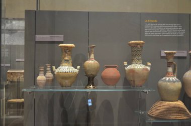 Mısır Torino Müzesi 'nde mumyalar, eserler ve Mısır bulguları sergileniyor.