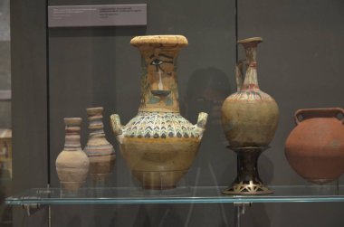 Mısır Torino Müzesi 'nde mumyalar, eserler ve Mısır bulguları sergileniyor.