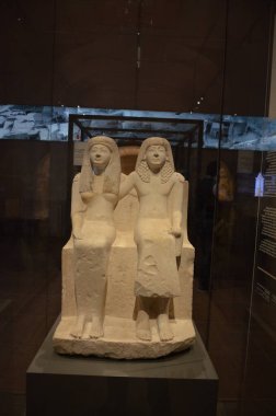 Mısır Torino Müzesi 'nde mumyalar, eserler ve Mısır bulguları sergileniyor.