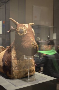 Mısır Torino Müzesi 'nde mumyalar, eserler ve Mısır bulguları sergileniyor.