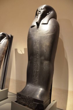 Mısır Torino Müzesi 'nde mumyalar, eserler ve Mısır bulguları sergileniyor.