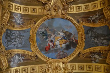 Torino, İtalya - Kraliyet Sarayı 'nda Savoy ailesi tarafından silah ve zırhların toplanması (Armeria Reale)