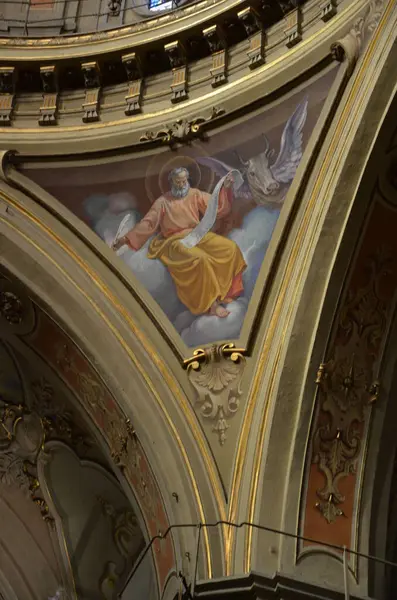 Интерьер Церкви Турин Италия — стоковое фото