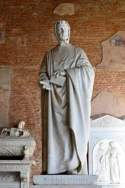 Sculture Tombali Nel Cimitero Monumentale Della Torre Pendente Pisa — Foto Stock