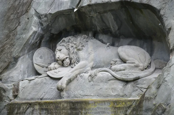 Aslan anıt, lucerne, İsviçre — Stok fotoğraf