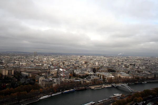 Uitzicht vanaf de toren van eiffel — Stockfoto