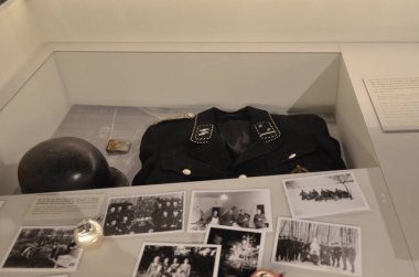 Buchenwald, Almanya 10.12.2019: Buchenwald Nazi Toplama Kampı ana kapısı Weimar yakınlarındaki Ettersberg 'de